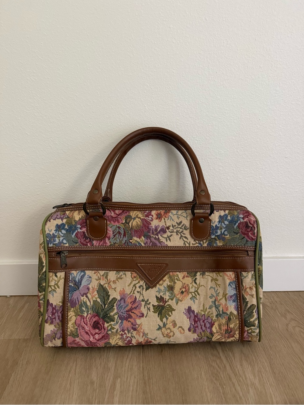Verdi Floral Tapestry Handbag – Brown Leather Accents